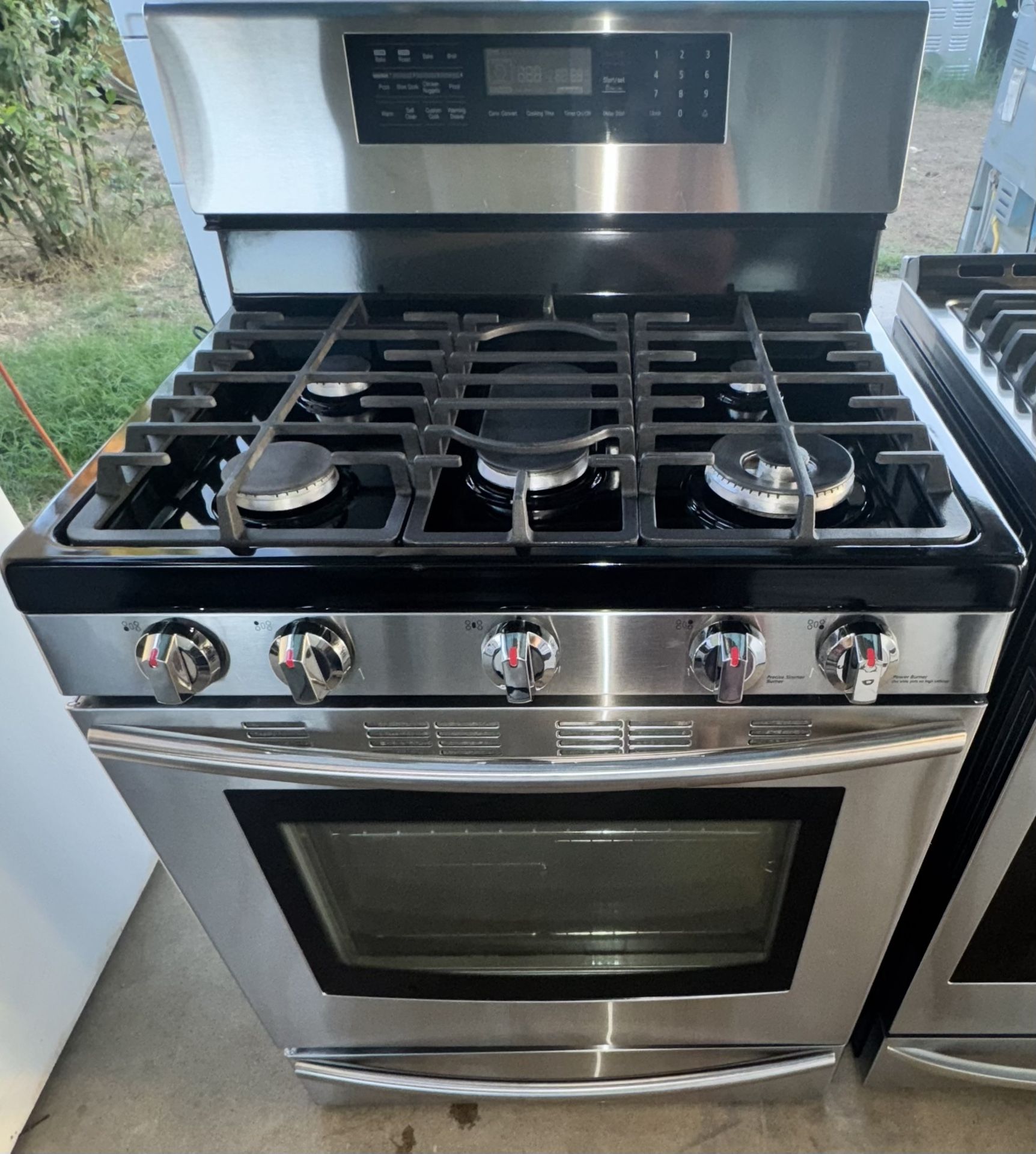 Samsung 5 Burner Stove