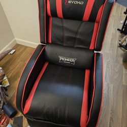 Red Gaming Massage Chair
