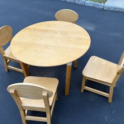 Crate & Barrel Kids Wood Table 25” Round and 4 Chairs