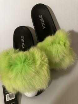 Size 11 Slides Lime 