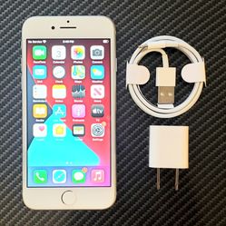 iPhone 8 - UNLOCKED - Like New 