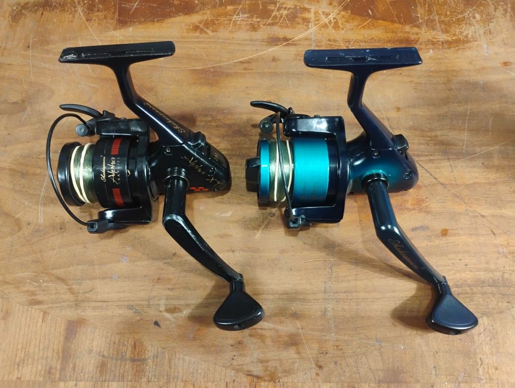 2 Shakespeare Alpha 2000 Size Fishing Reels / Reel