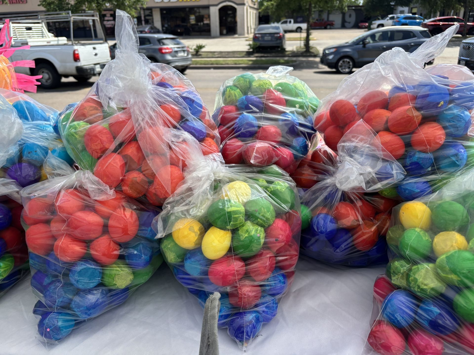 Easter Confetti Eggs 