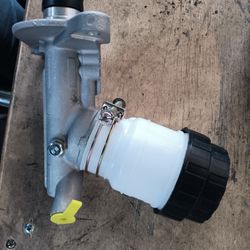 breah master cylinder for john deers gator