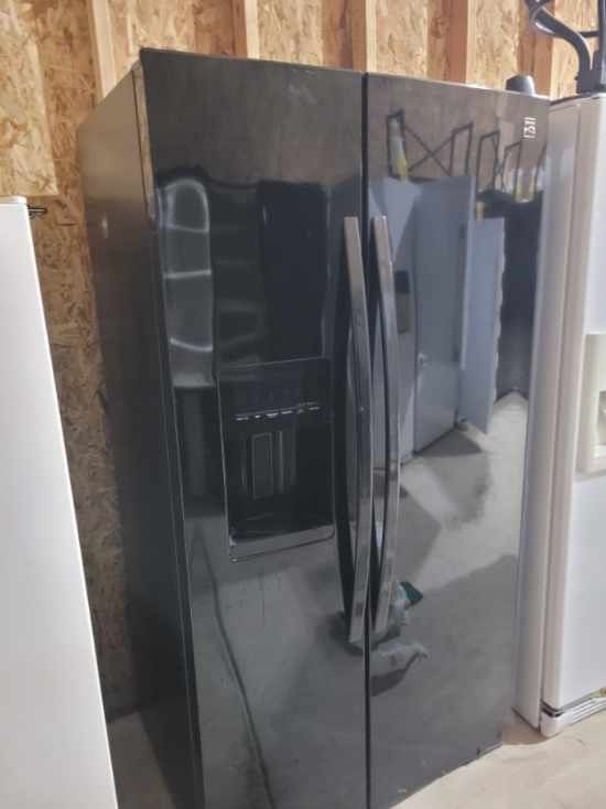 36 X 69 Inch Tall Refrigerator Good Working 
