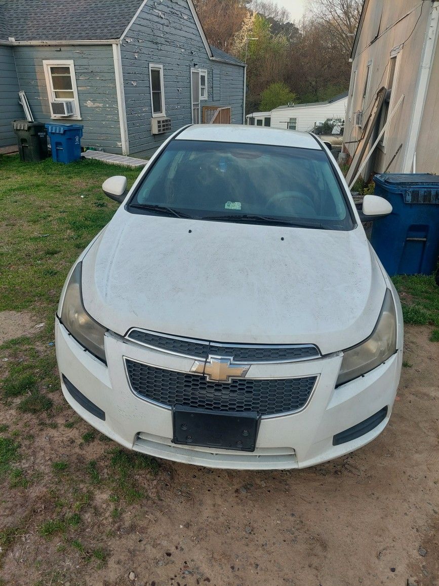 Chevy Cruze For Parts