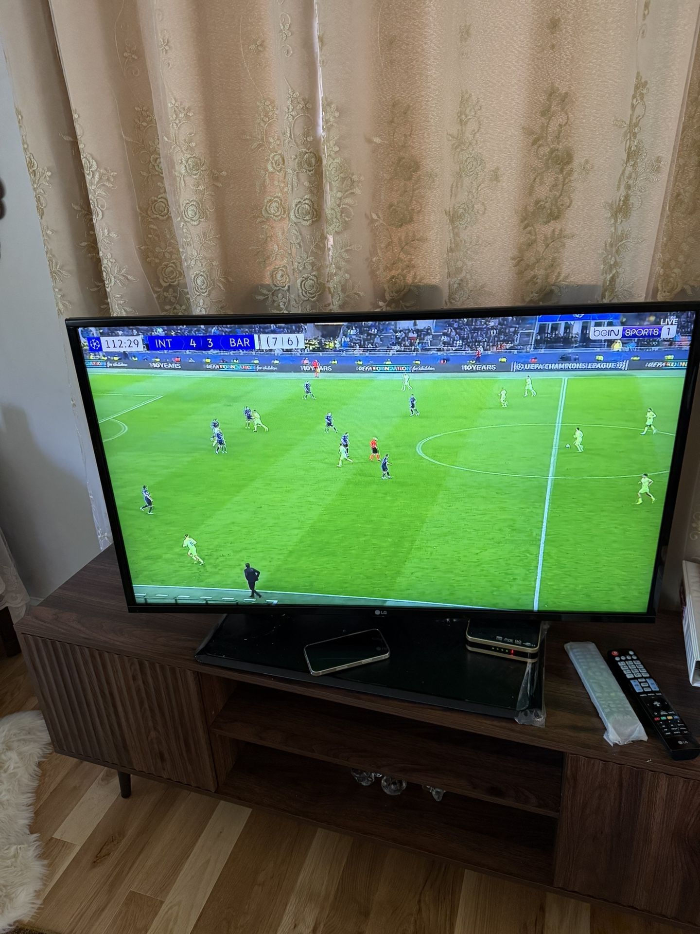 Lj Tv 43’