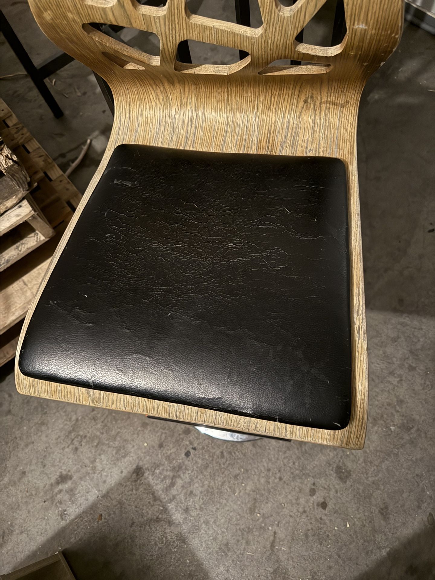 Bar Chair
