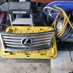 2010 Lexus ES350 Grill