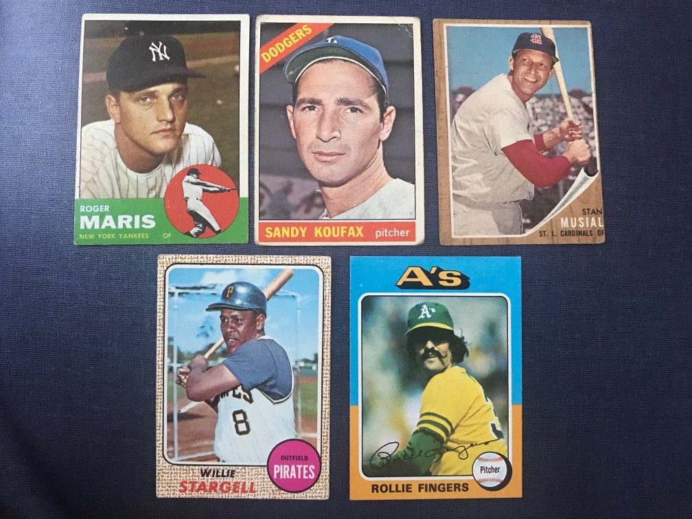 Roger Maris, Sandy Koufax, Stan Musial, Willie Stargell, Rollie Fingers vintage baseball card lot