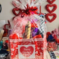 Valentine Day Gift Basket Custom Made By My Mom 