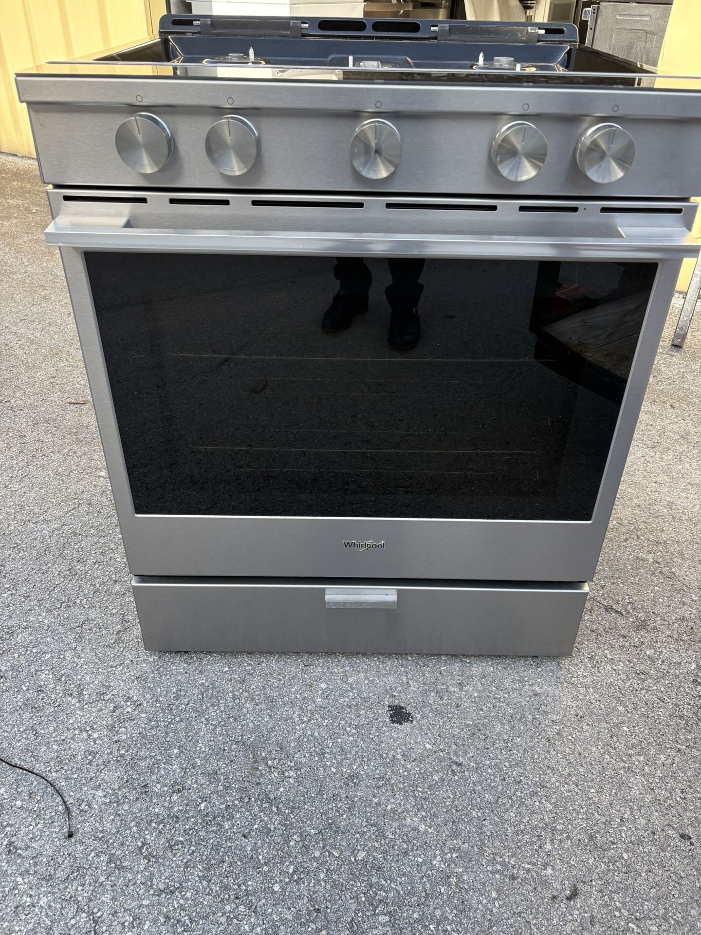 Stainless Steel 5.8 Cu. Ft. Smart Slide-in Gas Or Propane Range