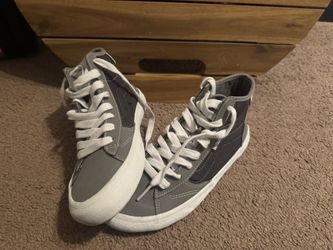 Vans “The Lizzie”