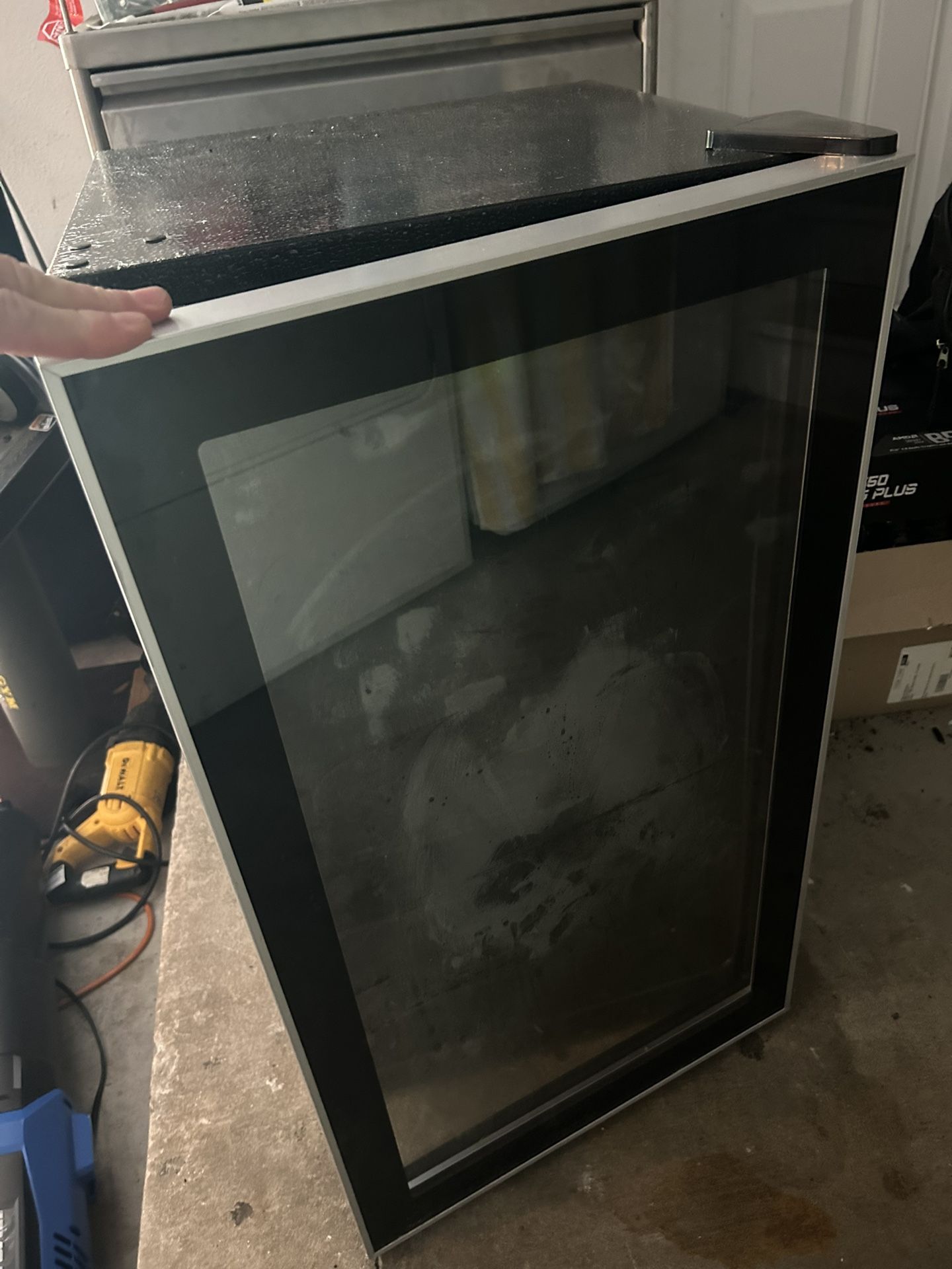 Beverage Cooler/Mini Fridge Glass Door