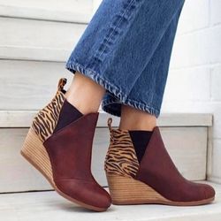 TOMS Kelsey Bootie, Size 8