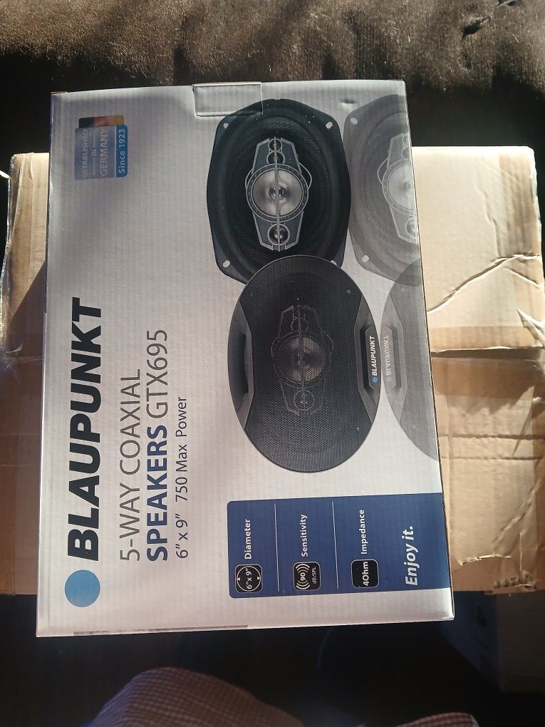 Blaupunkt 6x9s New In The Box