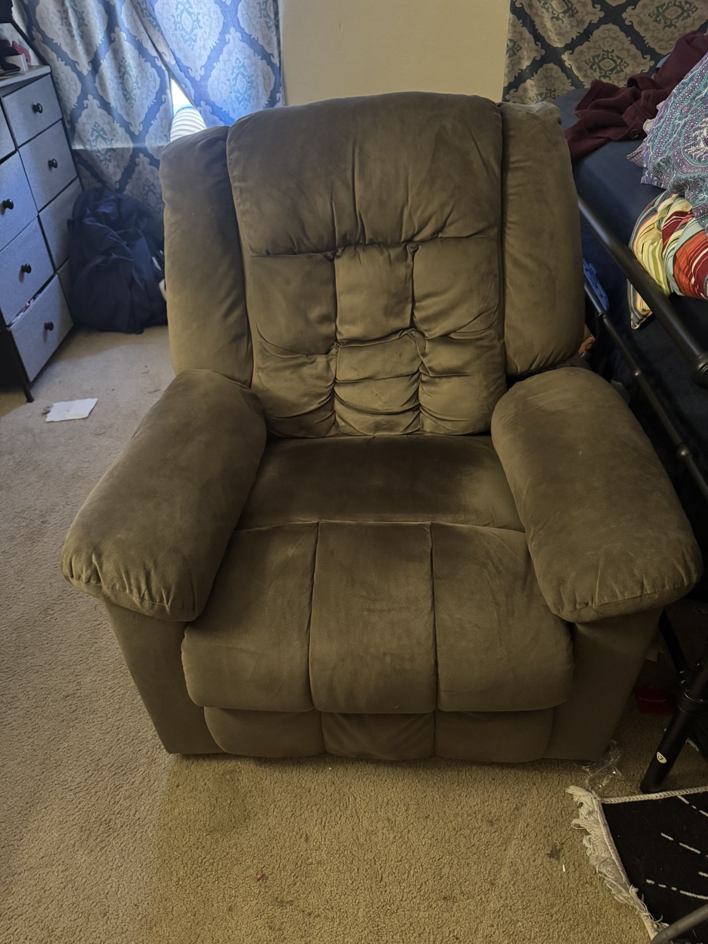 Small Recliner