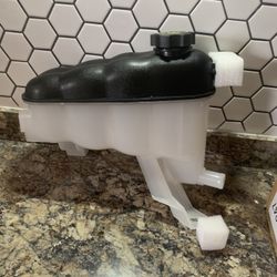Gm Coolant Reservoir Tank 