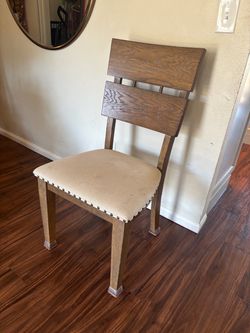 **FREE – Set of 4 Dining Chairs**