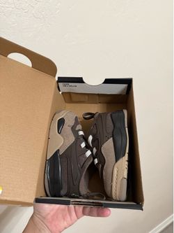 Brand new toddler Jordan 4 RM - 5C