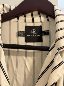 Women’s Volcom Blazer