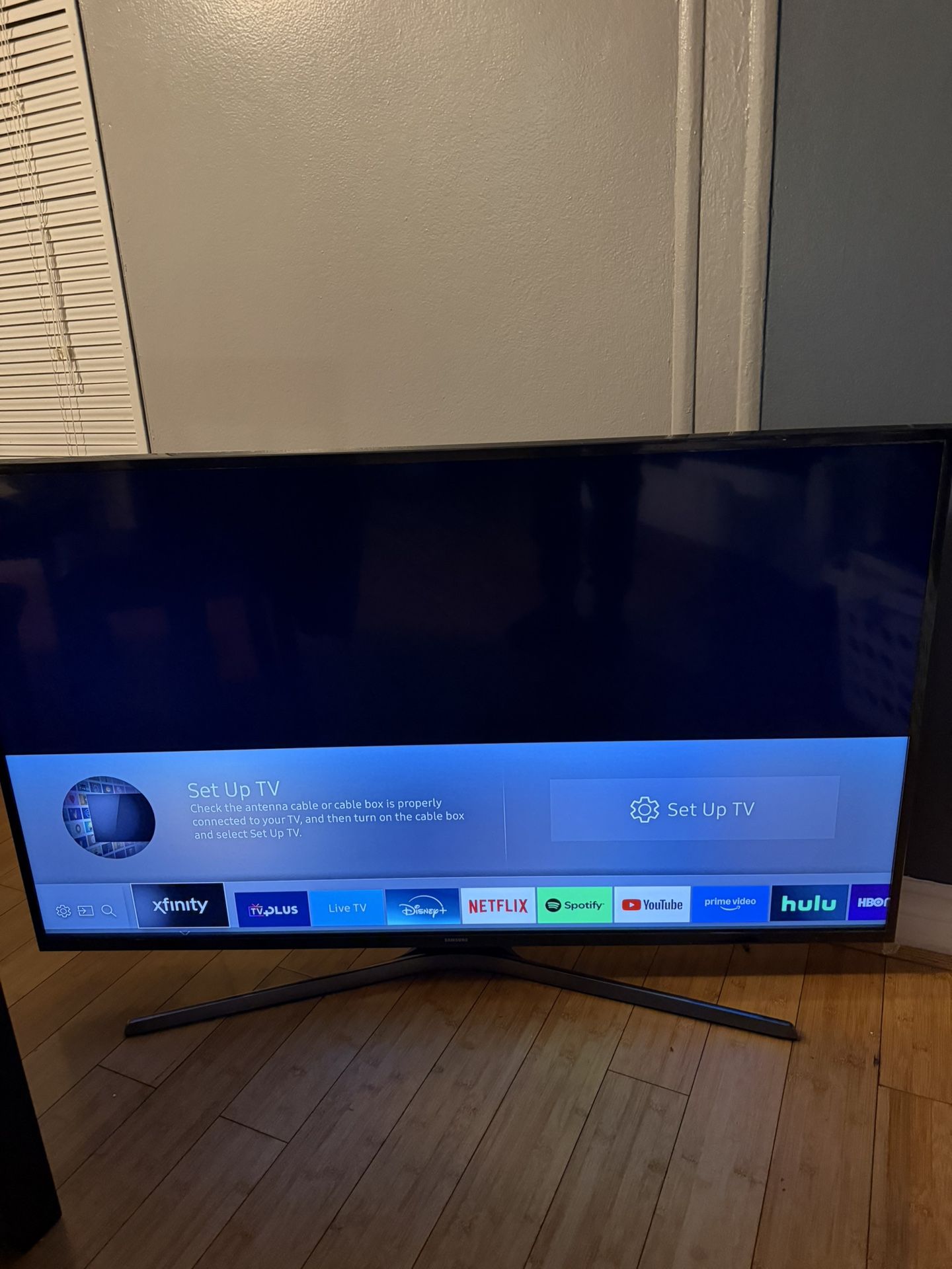 Samsung 50” Smart Tv