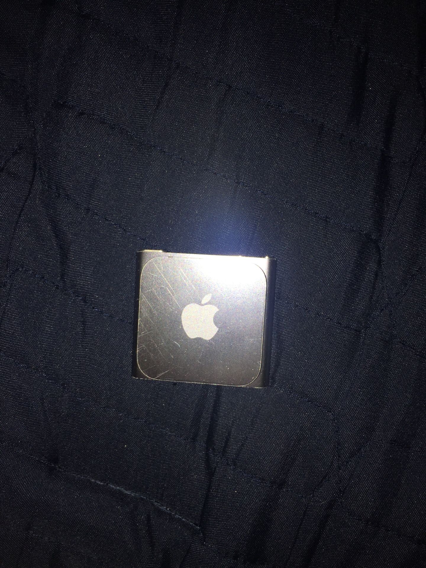 Apple iPod (cash only)