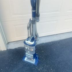 Shark Vacuum Cleaner. Just Cleaned It. Model NV 360.