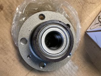 Rear Wheel Bearing New