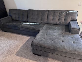 L Sectional with Chaise