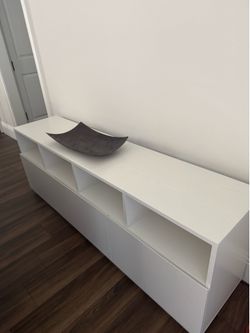 Wall unit/ TV stand