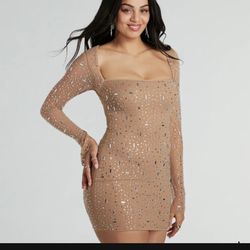 BEAUTIFUL RHINESTONE DRESS