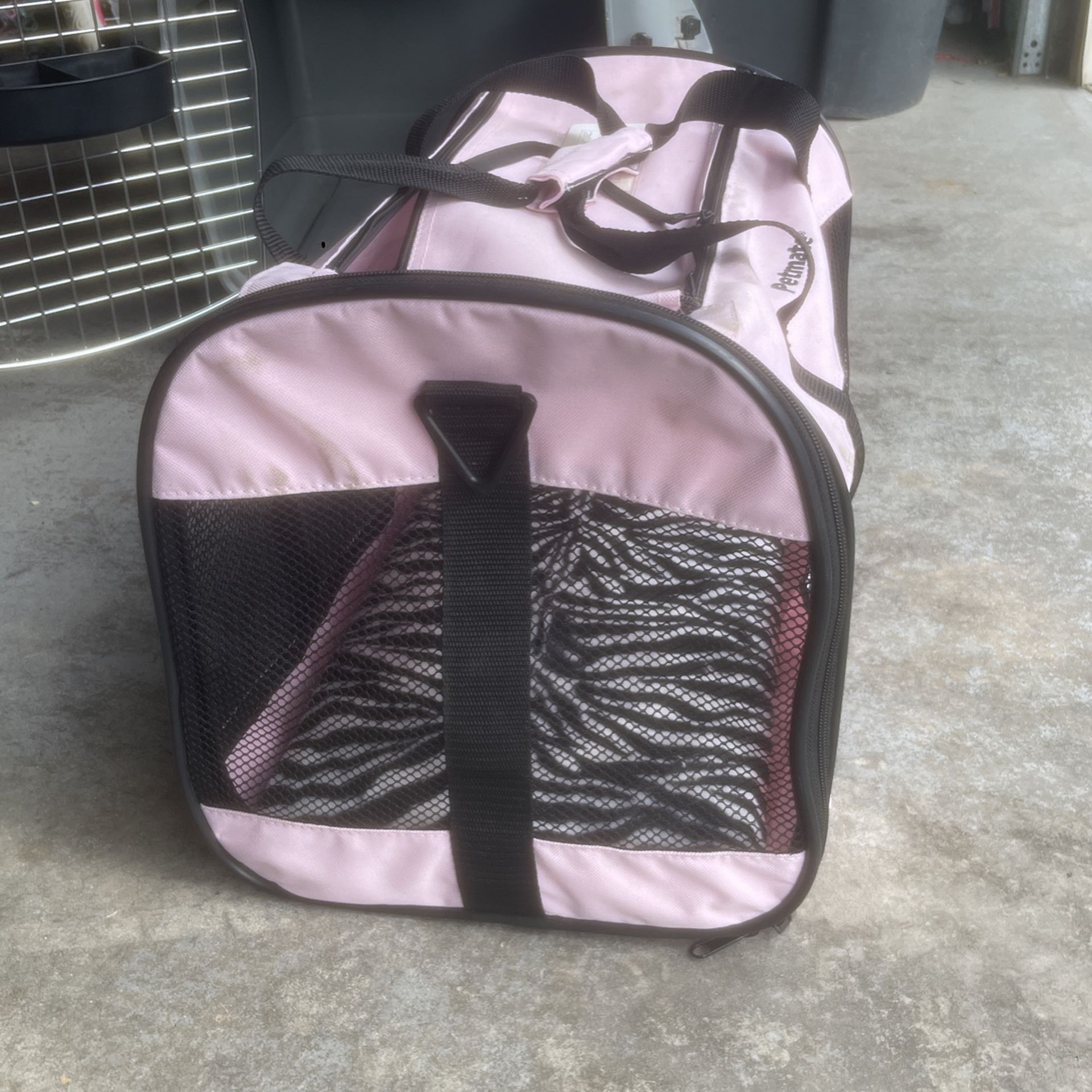 Cat Or Small Dog Kennel