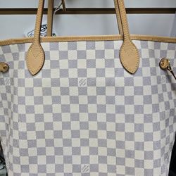 Louis Vuitton Neverfull