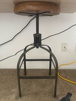 Barstools x4