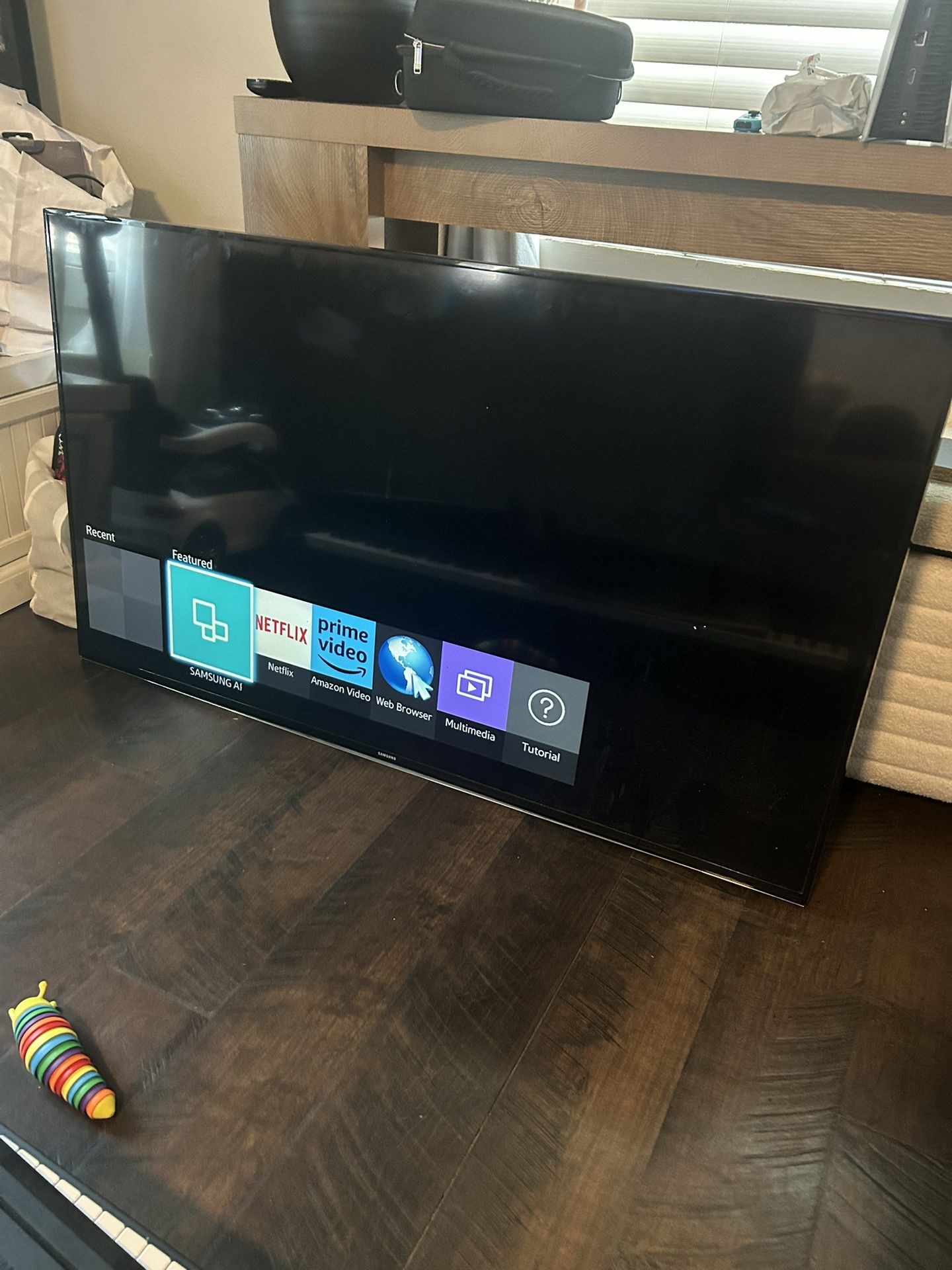 55” Samsung Smart TV