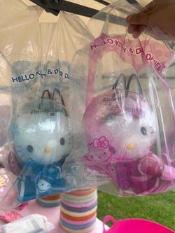 Collectible Hello Kitty  + Dear Daniel Space Millennium Wedding pair