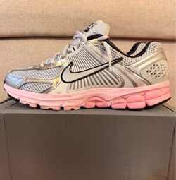 Nike Vomero 5 Silver Pink Size 10