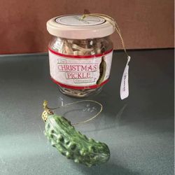 Holiday Traditions 2-piece Christmas Pickle In Glass Jar Xmas Tree Ornament 