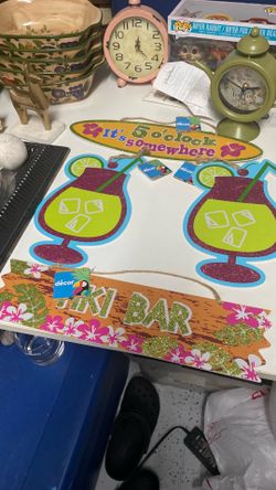Tiki Bar Party Decor Signs Set