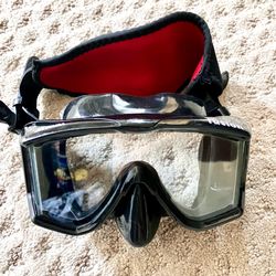 Like New XS Fusion scuba diving mask with hair strap , new over $100