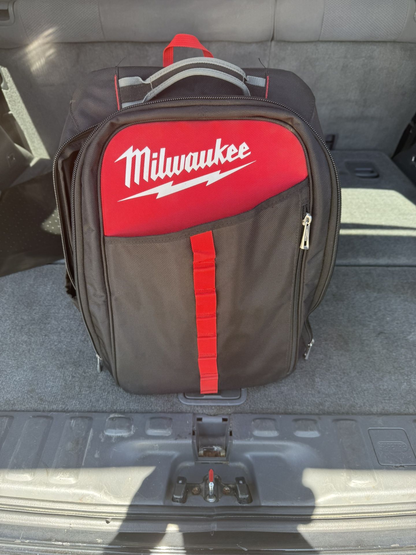 Milwaukee Low Profile Backpack