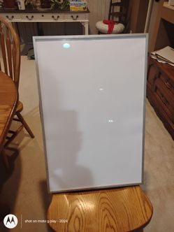 Aluminum picture frame