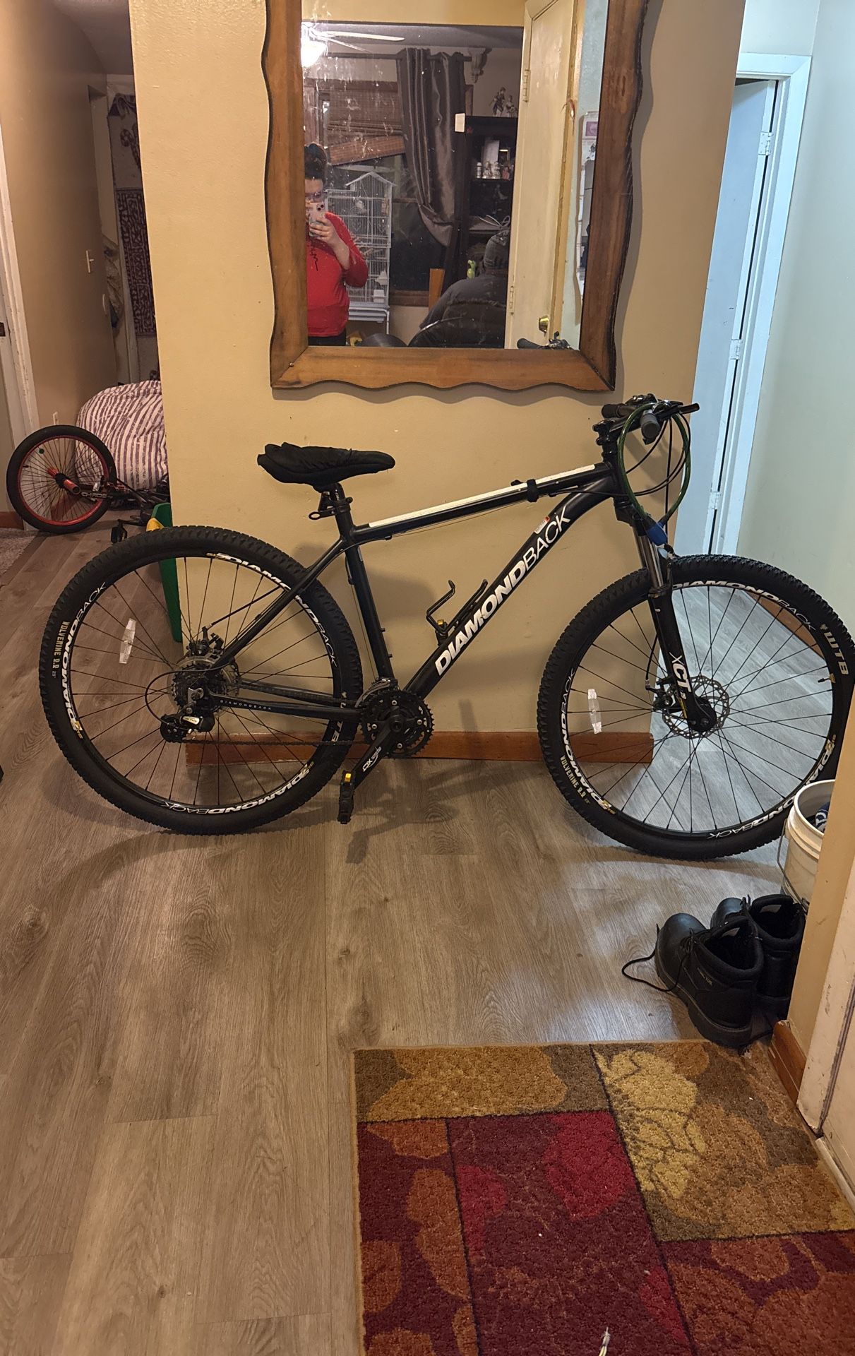Diamond Back Mountain Bike Black XE29