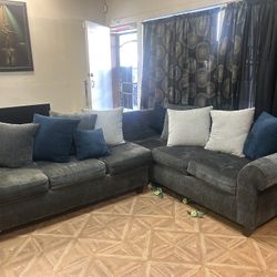 Sectional With End Tables 