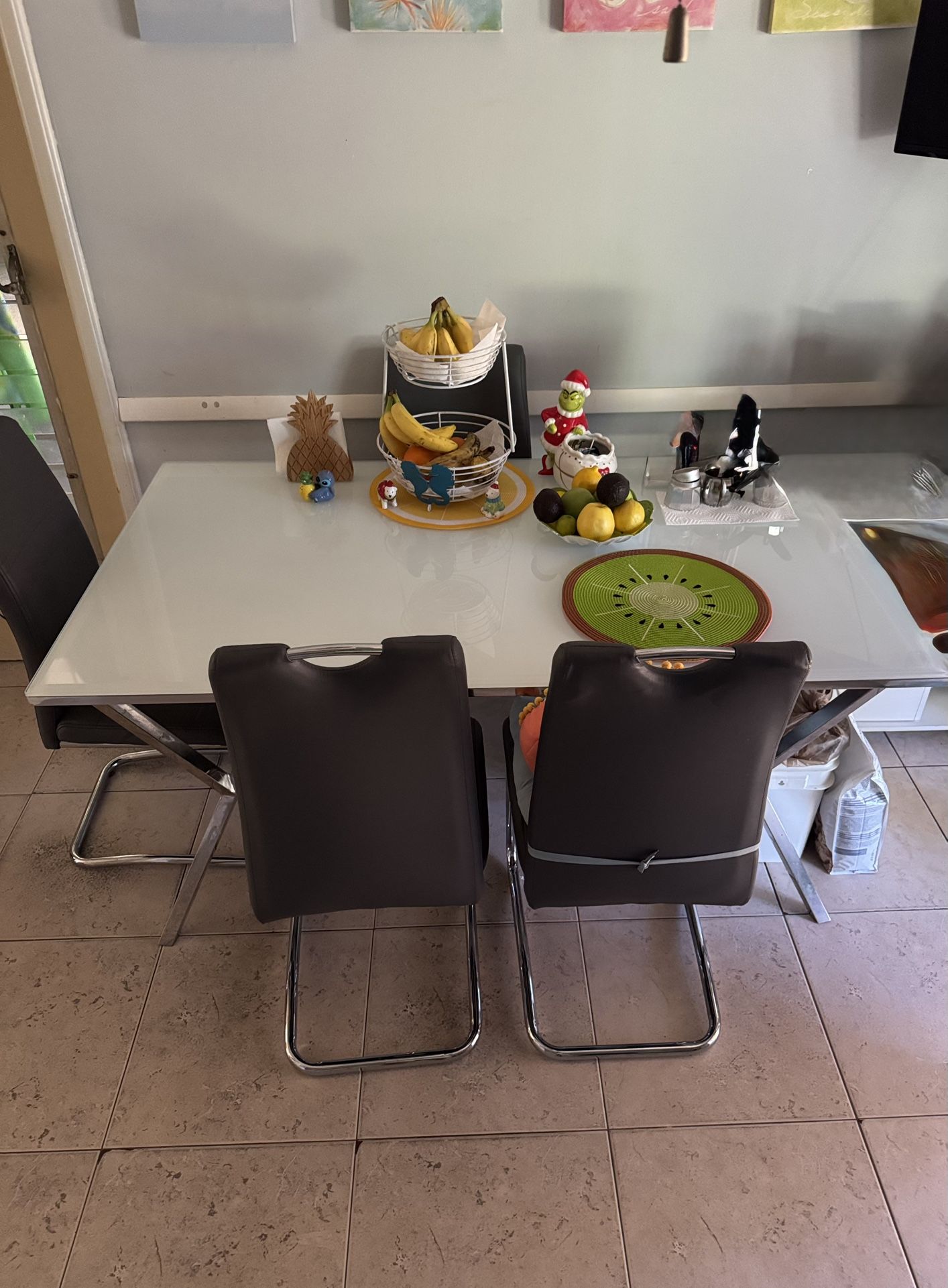 Rectangle Dining Table With 4 Chairs