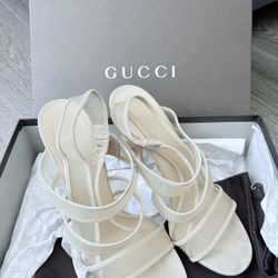Women’s Gucci Nude Strapped Heels 
