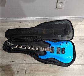 $300 obo - Jackson JS Series Dinky Arch Top JS22 DKAM - Metallic Blue with 
Orange Crush 12 Guitar Combo Amplifier