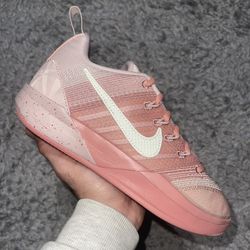 Nike Sabrina 3