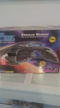 Romulan Warbird star trek